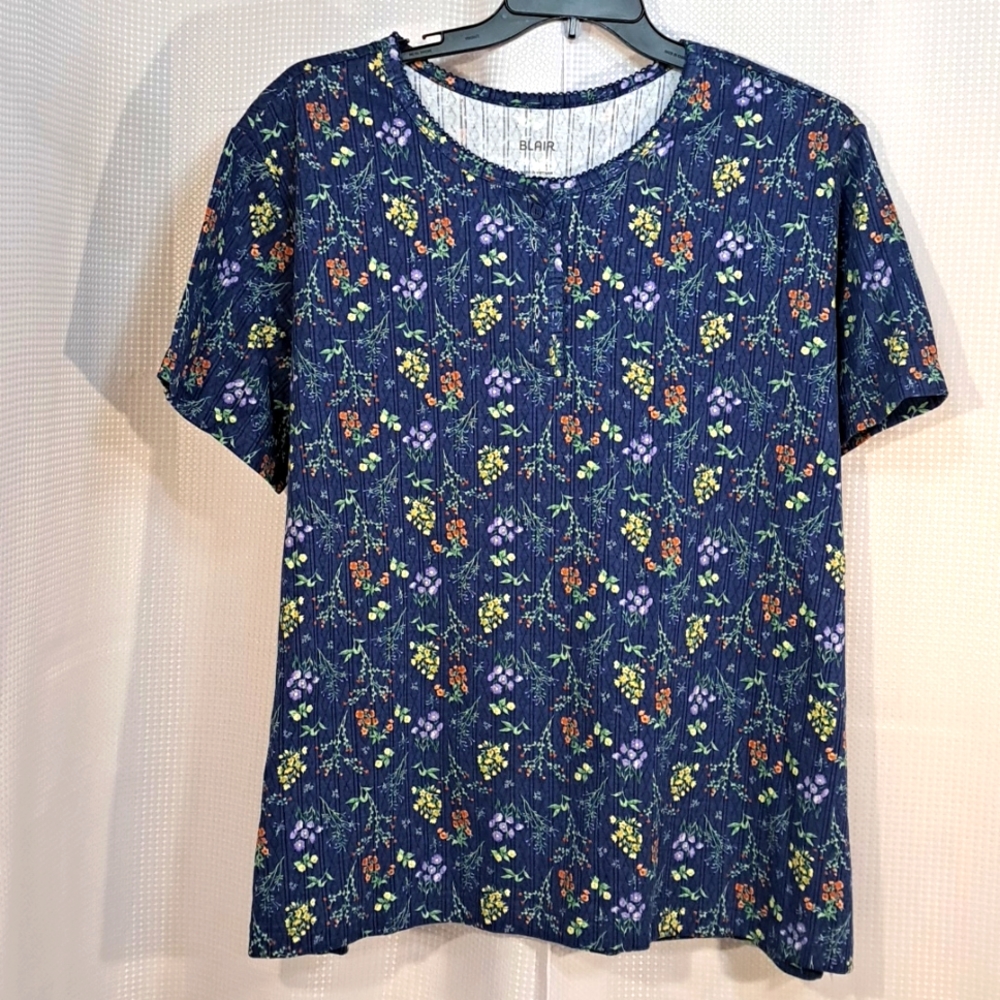 3/$25 Casual Top, NWOT Sz 3X